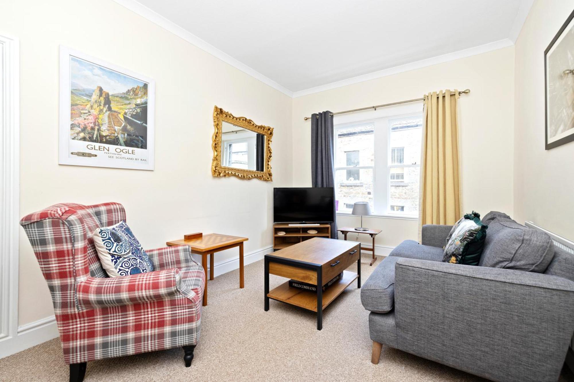 Appartamento Joivy Modern Flat On Rose Street Edimburgo Esterno foto